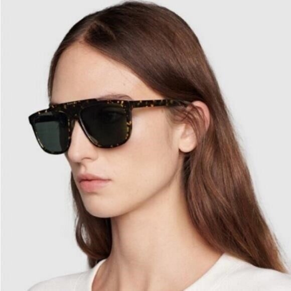 New Gucci Green Square Men's Sunglasses GG1039S 002 as seen on Rihanna - Picture 7 of 11